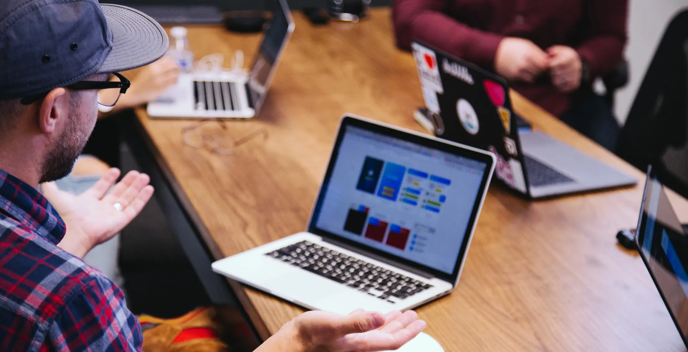 ⎯   Nuestros inicios